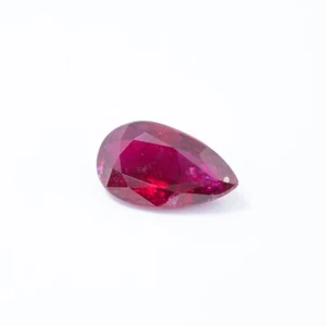 Rubin Mozambique 0.90 ct. - Royal Red mit Lotus Zertifikat Ruby - Bild 1 von 5