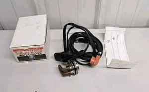 GENUINE GM Engine Block Water Heater 996245 PONTIAC CHEVY CARS 1976-1988 350 - Picture 1 of 6