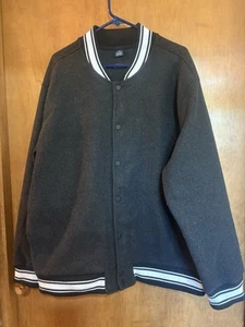Varsity Style Jacke Mantel Gr. 2XL (50-52) - Bild 1 von 2