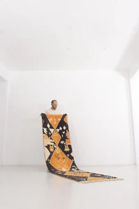 Mrirt 2.4x9.9feet / 74x303cm - Picture 1 of 19