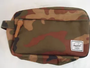 Herschel Chapter Travel Bag- Small/ Camo - Picture 1 of 5