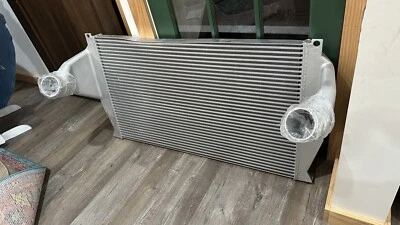 Intercooler fits International Harvester 5900i SBA, 2574, 2674, 7400, 9100... QL - Image 1 of 4