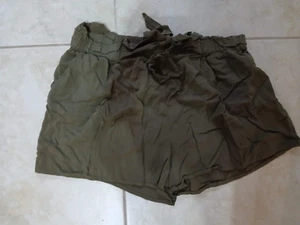 lotto 2403 pantaloncini donna verde terranova tg.XL - Foto 1 di 1