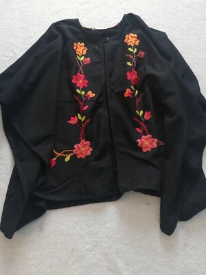 Embroidery Baby Alpaca Wool Poncho Cape Wrap Shawl Coat Handmade New All Seasons - Image 1 of 4