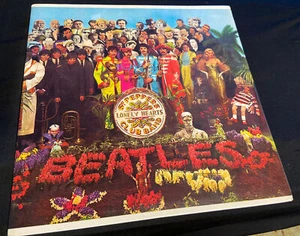 The Beatles SGT PEPPER's Lonely Hearts Club Band 1970's FACTORY SEALED in MINT! - Picture 1 of 4