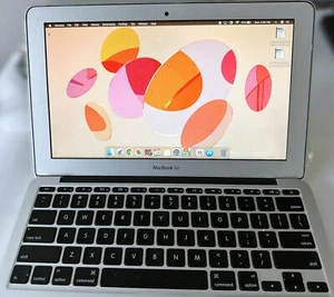 Apple MacBook Air 11" 1.7GHz Core i5 - 256GB SSD - macOS Catalina - Picture 1 of 7