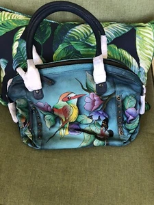 BRANDNEU MIT ETIKETT ANUSCHKA 526-HWT KLASSISCHE RISSVERSCHLUSS TASCHE VOGEL SCHMETTERLING & BLUMEN - Bild 1 von 4