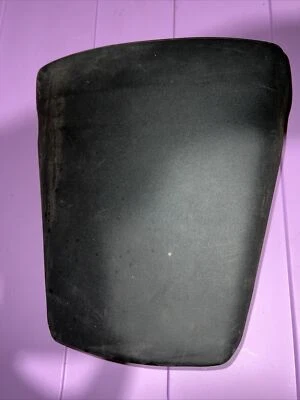 Sillín asiento pasajero trasero R6 Yamaha YZF600 YZF 600 yzf600r 98-02 Foto 1 de 4