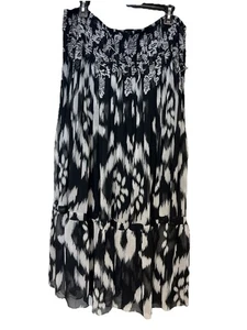 White House Black Market Size XL Pull On Sheer Maxi Skirt ,Lined ,Shirred Waist - Picture 1 of 7