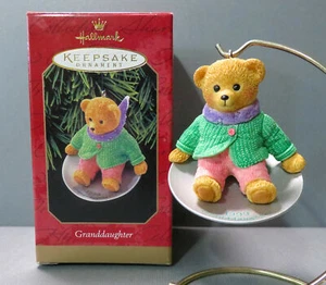 Hallmark 1999 Christmas Ornament GRANDDAUGHTER Teddy Bear Die Cast Metal NOS - Picture 1 of 4