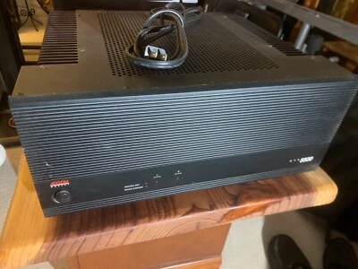 Adcom 5500 2 Channel Power Amplifier - Image 1 of 4