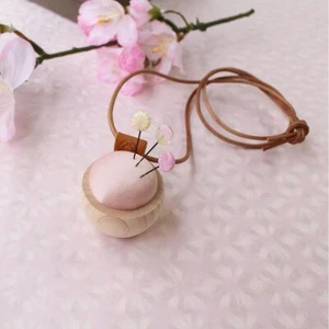 Cohana Sakura Ohajiki Cojín de aguja Cadena Rosa 45-196 - Imagen 1 de 4