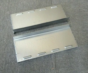 APC 870-22139C 870-22140C Smart-UPS Left & Right Mounting Rail Bracket Silver - Picture 1 of 9