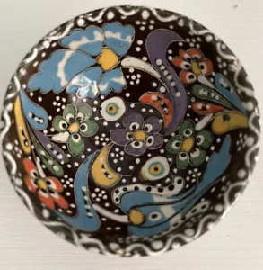 BUFFY THE VAMPIRE SLAYER Small Hand Painted Bowl Screen Used Summers House 1-7 - Picture 1 of 2