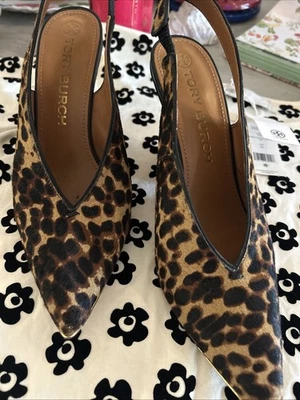 Tory Burch Animal Print Pelo de Poni Tacón de Cuña Punta Punta Punta Eslinga Trasera 10 $375 Bloom Foto 1 de 4