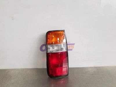 TOYOTA LAND CRUISER 96 1996 LUZ TRASERA LÁMPARA CONDUCTOR IZQUIERDO RECAMBIO Foto 1 de 4