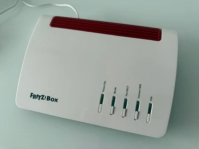 AVM FRITZ!Box 7590 WLAN Router mit Modem - Weiß (20002784) - Bild 1 von 3