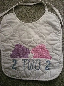 Vintage Embroidered Baby Bib - Bunnies - Picture 1 of 1
