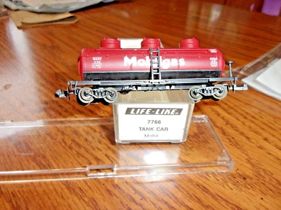 Life-Like a 7766 N-scale Mobil Tank Car #238 - Image 1 of 2