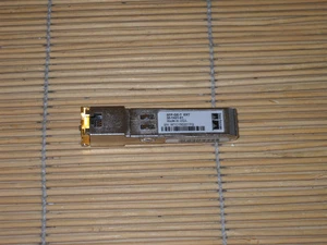 Cisco SFP-GE-T NEBS 3 ESD 1000BASE-T SFP mini-GBIC CISCO-METHODE V01,30-1421-01 - Bild 1 von 1