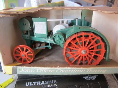 Vintage 1994 ERTL John Deere Overtime Tractor 1:16 No. 5811 With Box JD - Image 1 of 4