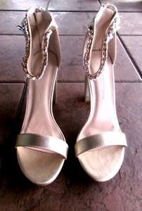 Sandalo Wild Diva Lounge stile Morris-0414 ORO scamosciato donna taglia 7,5 - Foto 1 di 5