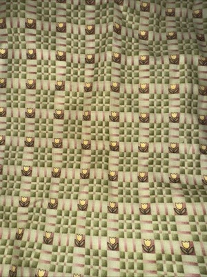 Tela de algodón Debbie Mumm pequeñas flores amarillas en cuadrados verdes 3 2/3 yardas rara Foto 1 de 4