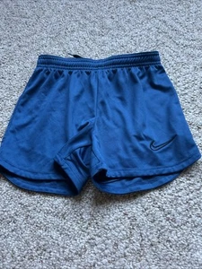 Nike Boys Shorts Size M - Picture 1 of 3