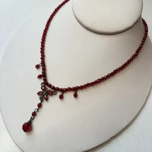 Victorian Style Butterfly Red Acrylic Bead Dangle Gunmetal Y Drop Necklace 20" - Picture 1 of 5