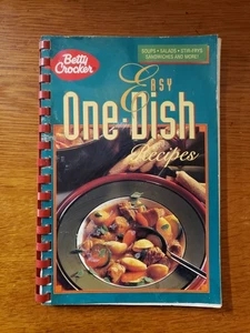 Betty Crocker Easy One-Dish Recipes Spiral Cook Book - Booklet 1997 - Picture 1 of 4