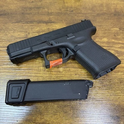 Pistola de Airsoft Elite Force Glock 19 G19 Gen5 GBB Verde Gas Blowback Negra Foto 1 de 4