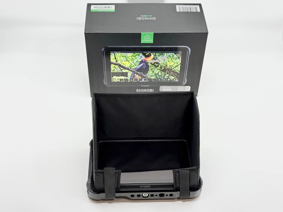 Monitor Atomos Shinobi 5.2"" 4k HDMI com capa solar SmallRig e gaiola de monitor - Imagem 1 de 4