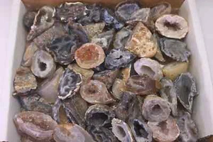 Oco Geode lotto 1 libbra cristalli di agata lucidati naturali metà geode druso - Foto 1 di 7