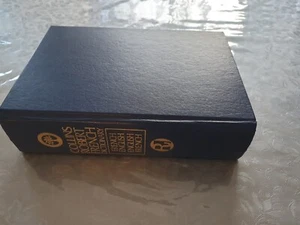 Collins Robert French Dictionary - Picture 1 of 4