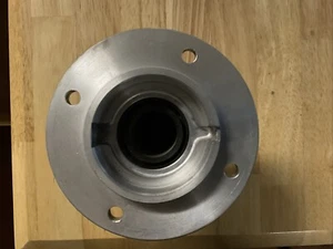 Ford M-7050-A, T-5 Bearing Retainer Aftermarket High Performance Racing Part - Foto 1 di 4