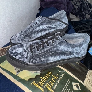 Vans Old Skool Terciopelo 5.5 Hombres 7.5 Mujeres’s Azul Oscuro Negro Patín Zapatos de caña baja - Imagen 1 de 7