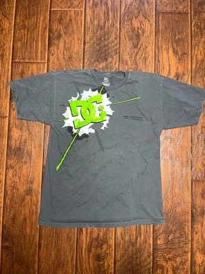 Men’s Medium DC Vintage Crew Neck Gray With White And Green Graphic - Image 1 of 3