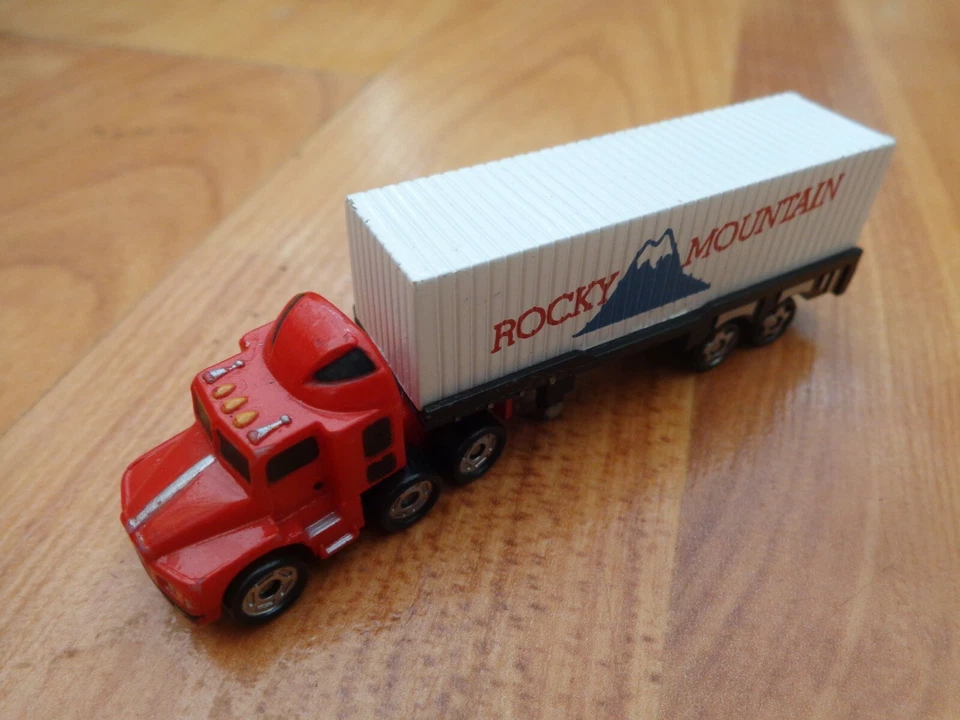 Vintage 90'S Galoob Micro Machines Steinig Mountain Kiste Lkw Artikuliert Lkw - Bild 1 von 1