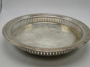 Old Silver Gifts A-1 Silver Plate 11¾in Round Pierced Gallery Serving Tray - Picture 1 of 6