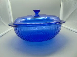 Pyrex Cobalt 2 Qt. Covered Casserole - Picture 1 of 3