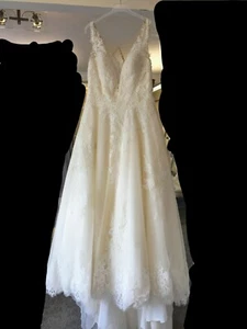 ChristinaWu Wedding Gown Size 16/18 - Picture 1 of 12