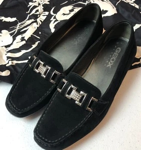 Geox Respira Black Suede Loafers U.S. Sz 7 Slip On Silver Hardware - Picture 1 of 12