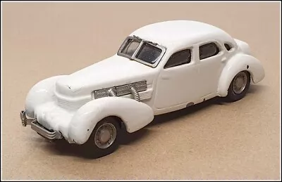 Western Models 1/43 Scale 11022F - 1937 Cord 812 Custom - White - Bild 1 von 4