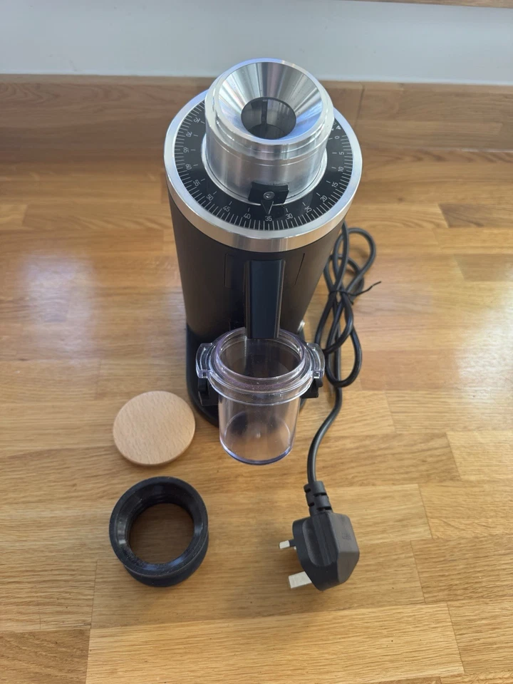 DF54 Black Espresso Coffee Grinder UK Model - Image 1 of 4