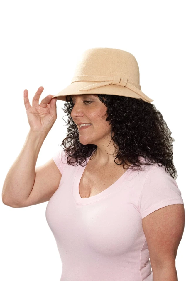 Deluxe Roaring 20s Beige Brown Flapper Girl Cloche Hat