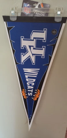 KENTUCKY WILDCATS  NCAA FELT PENNANT 5/27/22 Cover
