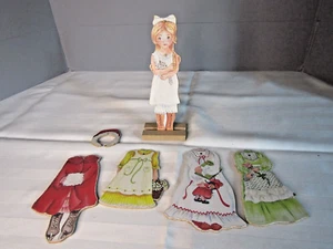 Bethany Farms Amanda Doll with 4 Additional Outfits - Picture 1 of 6