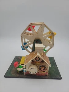 Music Box Vintage Fisher Price Little People Ruota Panoramica 1966 Carica 969 FUNZIONANTE - Foto 1 di 11