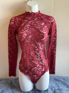 Victoria's Secret Spitzenbody Damen Gr. S Langarm hinten offen transparent rot - Bild 1 von 9