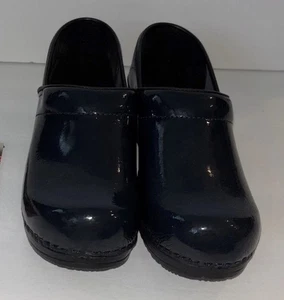 Zuecos de cuero Sanita para mujer 37 6,5 6 1/2 profesional charol azul sin cordones nuevos - Imagen 1 de 7